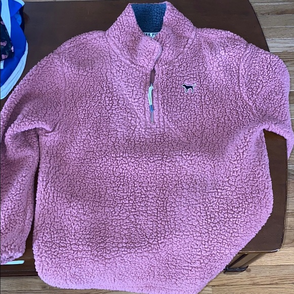 VS Pink Sherpa - Picture 1 of 2